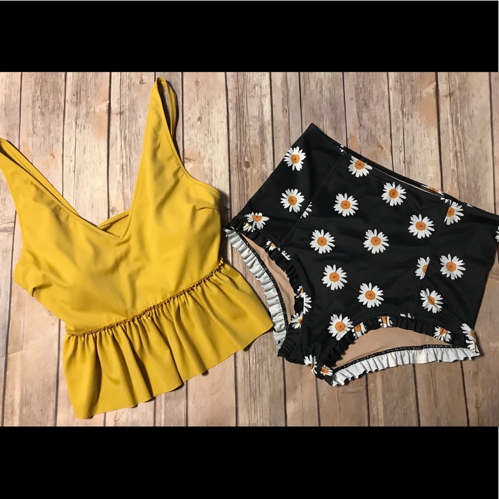 Kortni Jeane swimsuit